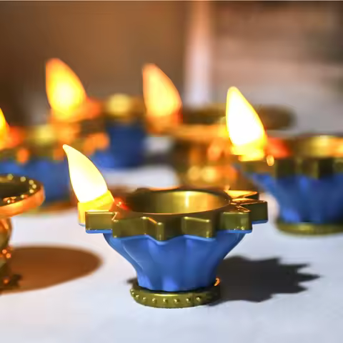 LED Candle Lamp Diwali Simulation Deepavali Decorative Candle Small Floating Decoration Oil Lamp Flo