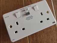 10個全新 ABB 13A 雙位獨立開關漏電保護插座