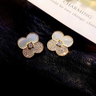 Weastern Style and Chanel's Style Zircon Shell Clover Earrings Female Anti-Allergic Silver Needle Fashion All-Match Mori