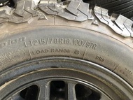 Suzuki Jimny 吉米 KO2 16吋輪胎  215/70/R16 (不含鋁圈，只有一個) 0９80-558-999 黃先生