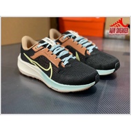 [GENUINE] Nike Zoom Pegasus 40 Sneakers (Free Socks)