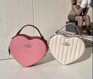 COACH新款情人節限定款HEART愛心手袋斜挎袋