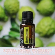 doterra 佛手柑 Bergamot essential oil 淨化 擴香 香薰 精油 柑橘類精油 減壓 relax  提神、鎮靜 功效 柑橘味 辛辣 輕柔花香