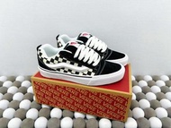 Vans Classics Knu Skool 
Imran Potato

35 36 36.5 37 38 38.5 39 40 40.5 41 42 42.5 43 44 44.5 45