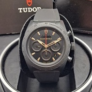 Tudor 42000CN 陶瓷殼金針🌟膠帶摺扣Fastrider Black Shield 42mm