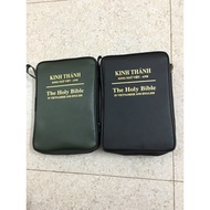 English - Vietnamese Bilingual Bible Cover (Sold with Bible)