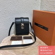 Moynat 时尚百搭的相机包
