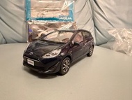 1:30 Toyota Aqua Prius C 中期版金屬 豐田原廠 色辦車 黑色