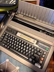 電動打字機（80年代收藏）