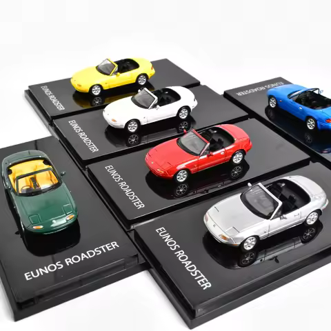 HOBBY JAPAN 1:64 MX5 Eunos Roadster Diecast Model Car