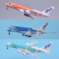 โมเดลเครื่องบิน ANA 380 ลายเต่าทะเล (Aircraft Model) ขนาด 20 ซม. วัสดุทำจากเหล็ก มีล้อ พร้อมฐานพลาสต