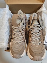 Hoka anacapa breeze mid