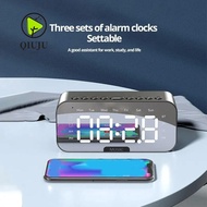 QIUJU LED Digital Alarm Clock, LED Display Temperature Display Temperature Display Clock, Gift Digit