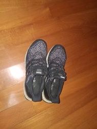 Adidas Ultraboost 4.0 黑魂 跑鞋