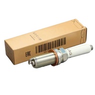 06K905601M Suitable for Audi A4 A6 A8L Q3 Q5 Q7 Iridium Spark Plug SILFER8C 7E