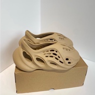 adidas Yezzy Foam RNNR