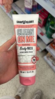 Soap & Glory Clean on me body wash 沐浴露 250ml