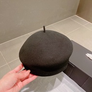 CELINE222 Gray Simple C Label Knitted Hat