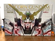 Bandai - PG 1/60 獨角獸高達