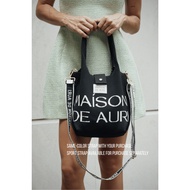 Maison de Auri: Poche Sport Black