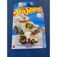 HOTWHEELS FELINE LUCKY CAT CAR HOTWHEELS CAT