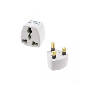 Universal UK 3Pin Travel Plug Socket Adaptor / Traveller Adaptor