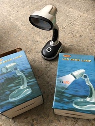 全新LED攜帶型小檯燈 brand new portable table lamp