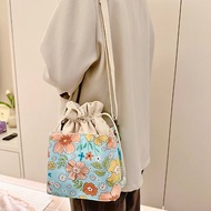 小蘿蔔頭束口水桶帆布包-粉藍花花 束口包 側背包 斜背包 手提包