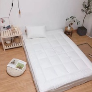 Mattress Protector / Bed Protector / Mattress Protector
