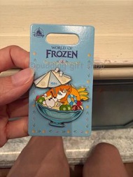 (代購) HK Disney Olaf 襟章