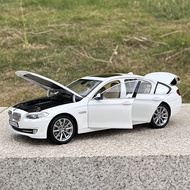 Mô hình xe BMW 5 SERIES tỉ lệ 1/18
