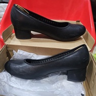 Preloved Bata Comfit office court formal college uni work corporate gov black leather comfort hitam 