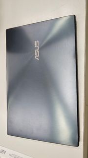 ASUS Zenbook 14 UX425E Laptop