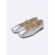 GU Strap ballet shoes