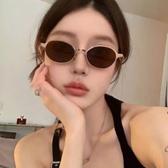 Fashion sunglasses for men and women KM71426-02