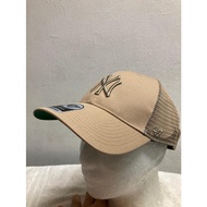 47 MVP Trucker NY Yankees Camel