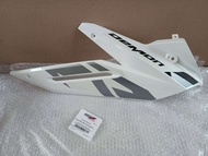 ชุดสี GPX GR200R 4วาล์ว สีขาว (แฟริ่ง บังโคลนหน้า ฝาครอบเฟรม ฝาครอบแฟริ่ง ฝาครอบถังน้ำมัน) ของแท้เบิ