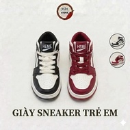 [FASHION] High Quality Comfortable and Lightweight Sports Shoes for Children 2 - 16 Years Old [G122]
