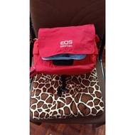 Preloved Canon EOS Camera Bag