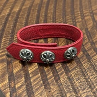 經典中的經典‼️Chrome Hearts 克羅心 銀十字花皮手環