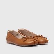 Adorableprojects - Evodia Flat Shoes Tan - Tabi Shoes Tabi Flats Ballet Flats
