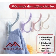 1 large heavy-duty plastic wall hook - J178