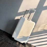 Rimowa Essential Cabin 21寸 手提行李
