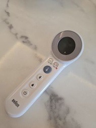 Braun baby no touch temperature monitor