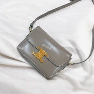 莉亞精品♡ Celine 灰色豆腐包 二手美包