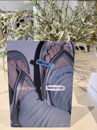 Atelier Nain x TAW&TOE 聯乘銀色拖鞋