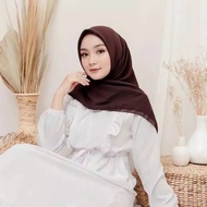 Bella Square Dark Color Square Hijab/ Polycotton Hijab/ - GODIVA96 MEDAN