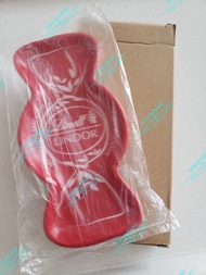 🍬 Lindt LINDOR 陶瓷碟瑞士蓮朱古力 Lindor 糖果碟有「原裝盒」原裝包裝紅色 榛子糖果形狀 玻璃碟送禮、自用都咁美觀大人、小朋友見到都一定鍾意碟闊：約 4 寸 / 11 cm碟長：約