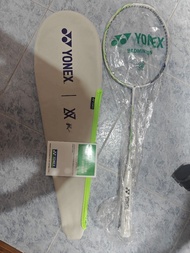 100zz va 4ug6 jp 羽毛球拍 全新舊底