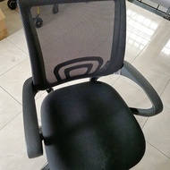 PRELOVED KURSI KANTOR KOMPUTER